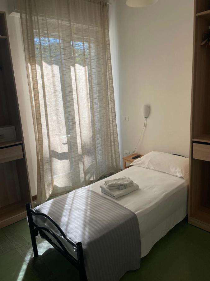 Hotel Aloha チェゼナーティコ エクステリア 写真